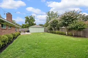 8114 Twin Hills Dr, Houston, TX 77071 - Photo 19