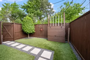 2004 Lou Ellen Ln, Houston, TX 77018 - Photo 17