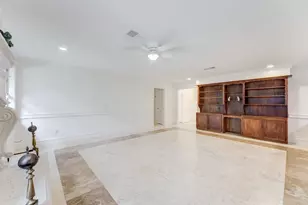 323 Spring Woods Dr, Spring, TX 77386 - Photo 7
