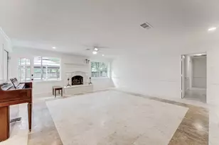 323 Spring Woods Dr, Spring, TX 77386 - Photo 11