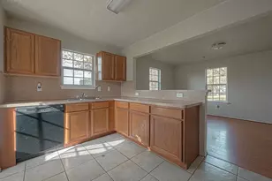 1512 Bayou Dr, Bay City, TX 77414 - Photo 9