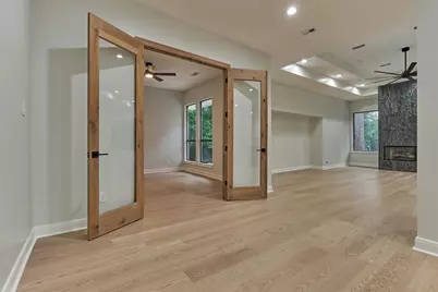 24 Autumn Crescent, The Woodlands, TX 77381 - Photo 19