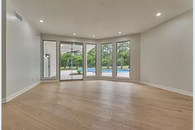 24 Autumn Crescent, The Woodlands, TX 77381 - Photo 33