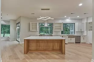 24 Autumn Crescent, The Woodlands, TX 77381 - Photo 15
