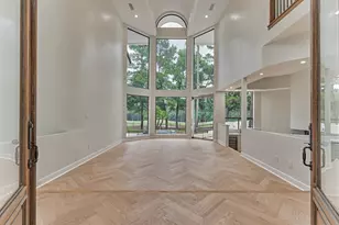 24 Autumn Crescent, The Woodlands, TX 77381 - Photo 5