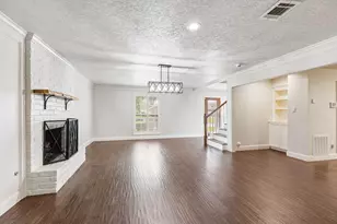 14906 El Miranda Dr, Houston, TX 77095 - Photo 9
