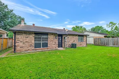 5007 Ridgecreek Drive, Houston, TX 77053 - Photo 7