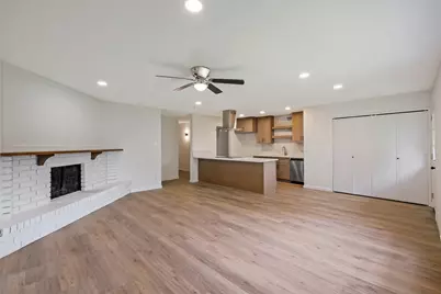 5007 Ridgecreek Drive, Houston, TX 77053 - Photo 11