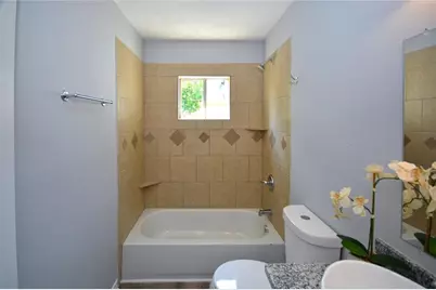 314 S 5th Street, Highlands, TX 77562 - Photo 11
