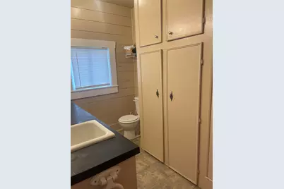707 Avenue J, Huntsville, TX 77320 - Photo 7