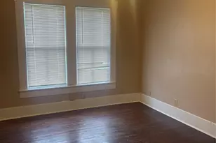 707 Avenue J, Huntsville, TX 77320 - Photo 9