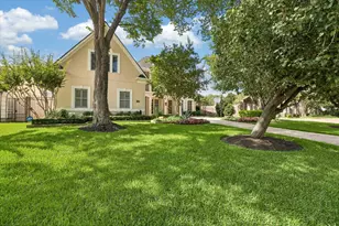 13515 Winter Creek Ct, Houston, TX 77077 - Photo 35