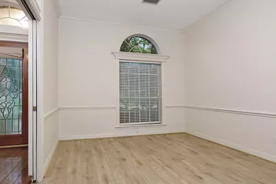 39 N Morning Cloud Circle, The Woodlands, TX 77381 - Photo 9