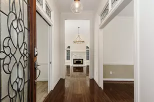 39 N Morning Cloud Cir, The Woodlands, TX 77381 - Photo 3