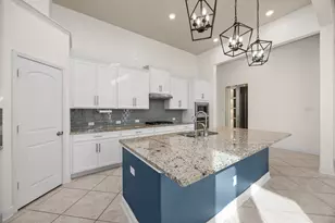 8222 Lockridge Terrace Ln Ln, Cypress, TX 77433 - Photo 9