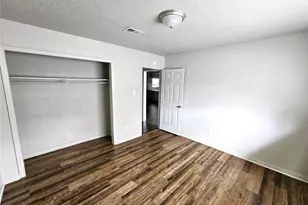 2421 16th Ave N, Texas City, TX 77590 - Photo 15