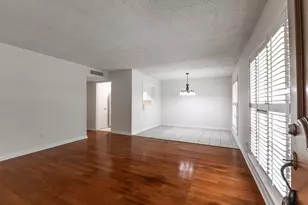 6478 Bayou Glen Rd, Houston, TX 77057 - Photo 3