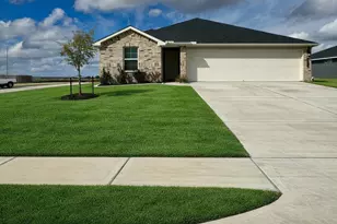 2216 Laurel Bloom Ln, Sealy, TX 77474 - Photo 1