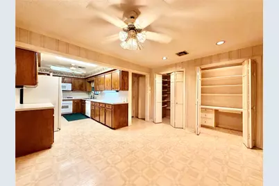 2735 Webster Street, Liberty, TX 77575 - Photo 9