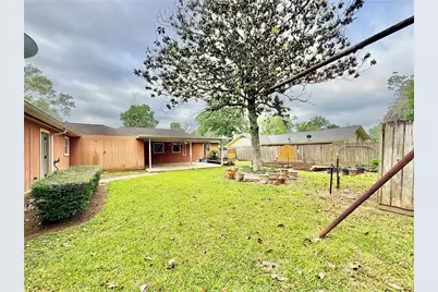 2735 Webster Street, Liberty, TX 77575 - Photo 29