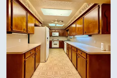 2735 Webster Street, Liberty, TX 77575 - Photo 13