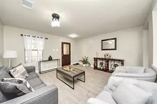 13915 Prosperity Ridge Dr, Houston, TX 77048 - Photo 5