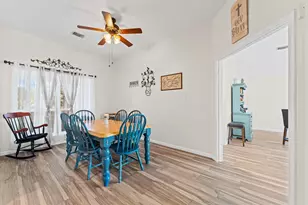 3823 Redbud Dr, La Porte, TX 77571 - Photo 15