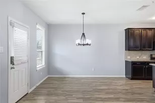 30253 Creekside Dr, Brookshire, TX 77423 - Photo 13