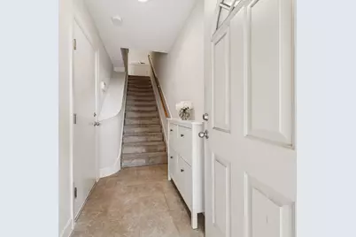 8710 Beverlyhill Street #302, Houston, TX 77063 - Photo 19