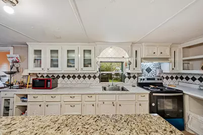 2137 Honey Tree Street, Conroe, TX 77385 - Photo 5
