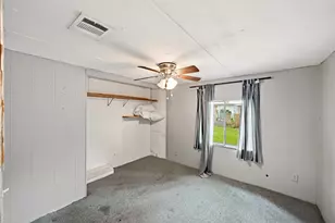 2137 Honey Tree St, Conroe, TX 77385 - Photo 9