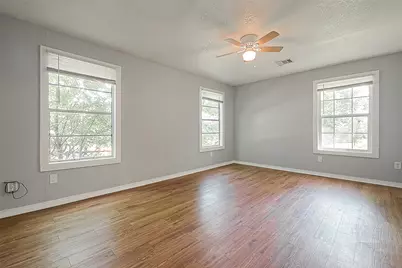 4810 Carmen Street, Houston, TX 77033 - Photo 19