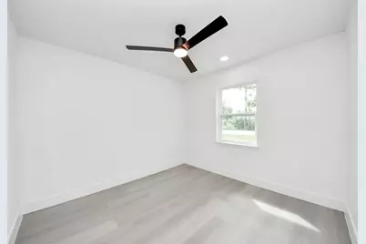 1101 Flint Street, Houston, TX 77029 - Photo 13