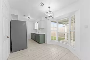 1411 PI Cir, Pasadena, TX 77504 - Photo 9