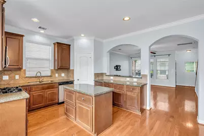 1821 Woodbend Village Court, Houston, TX 77055 - Photo 9