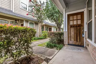 1821 Woodbend Village Ct, Houston, TX 77055 - Photo 3