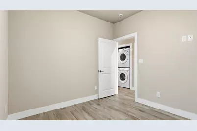 4431 Knoxville Street #A, Houston, TX 77051 - Photo 7