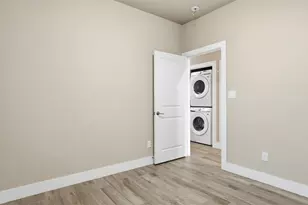 4431 Knoxville St, Houston, TX 77051 - Photo 7