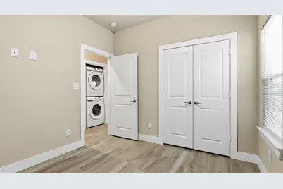 4431 Knoxville Street #A, Houston, TX 77051 - Photo 9