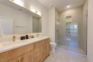7120 Eastwood St, Houston, TX 77021 - Photo 11