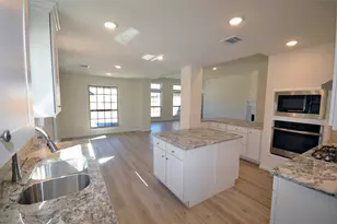 3412 Playa St, League City, TX 77539 - Photo 11