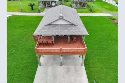 889 Mr G Street, Crystal Beach, TX 77650 - Photo 11