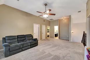 1809 Oakwood Dr E, Pearland, TX 77581 - Photo 25