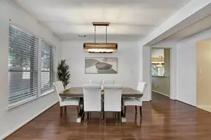 1809 Oakwood Dr E, Pearland, TX 77581 - Photo 7