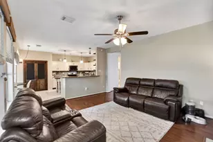 1809 Oakwood Dr E, Pearland, TX 77581 - Photo 13