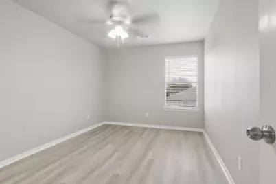14134 Chelseahurst Lane, Houston, TX 77047 - Photo 21
