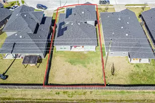 17706 Sommerset Fls Ln, Crosby, TX 77532 - Photo 3