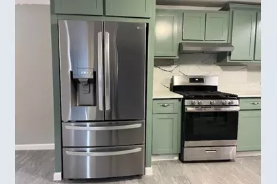 1806 N Avenue S, Freeport, TX 77541 - Photo 9