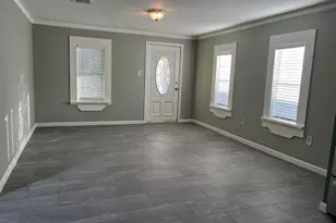 1806 N Ave S, Freeport, TX 77541 - Photo 13