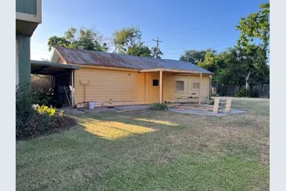 1806 N Avenue S, Freeport, TX 77541 - Photo 21